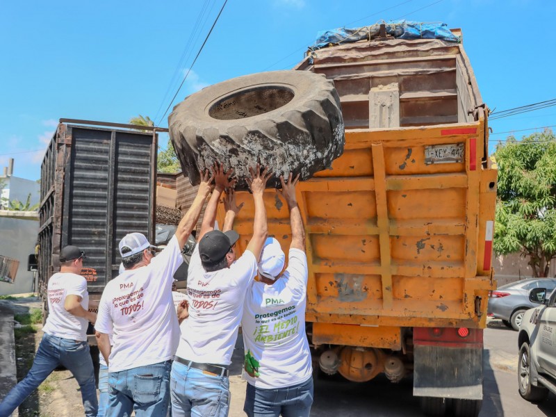 Realizan campaña de acopio de residuos en Veracruz y Boca