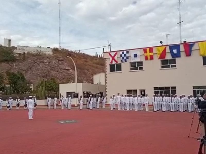 Realizan Ceremonia de Cambio del Mando de Armas en Guaymas