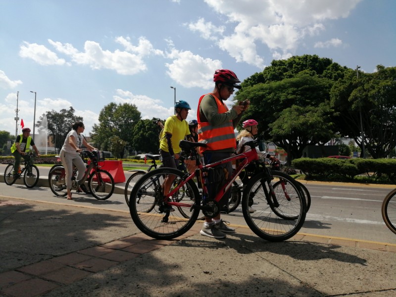 Realizan ciclovía humana por una ciudad  accesible