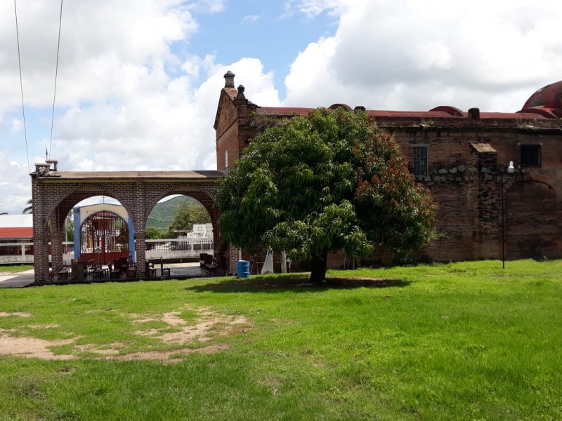 Realizan colecta para construir templo de San Dionisio del Mar