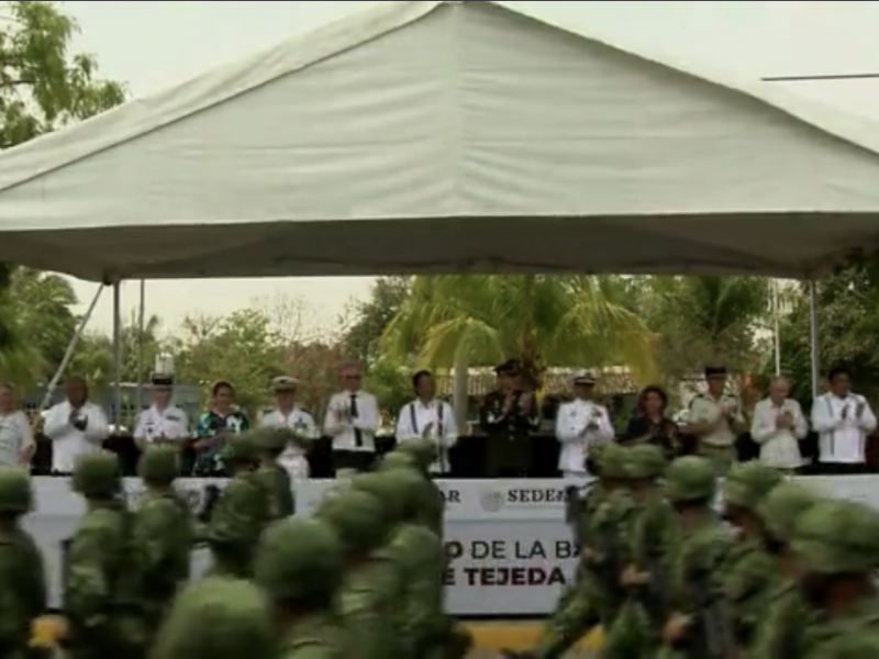 Realizan desfile militar por batalla de Camarón de Tejeda