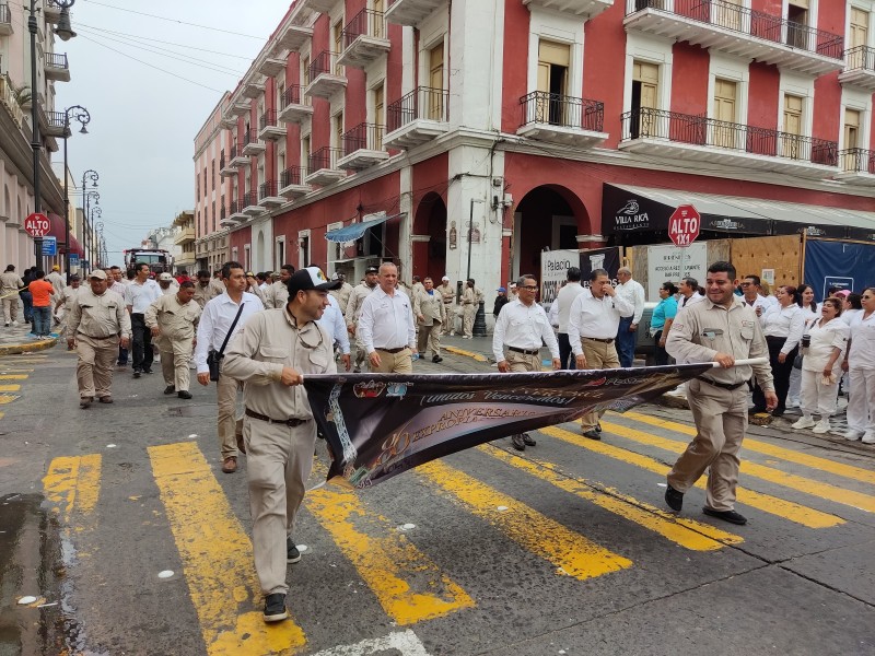 Realizan desfile por Expropiación Petrolera en Veracruz