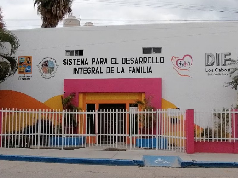 Realizan en Los Cabos primera adopción en lo que va de administración