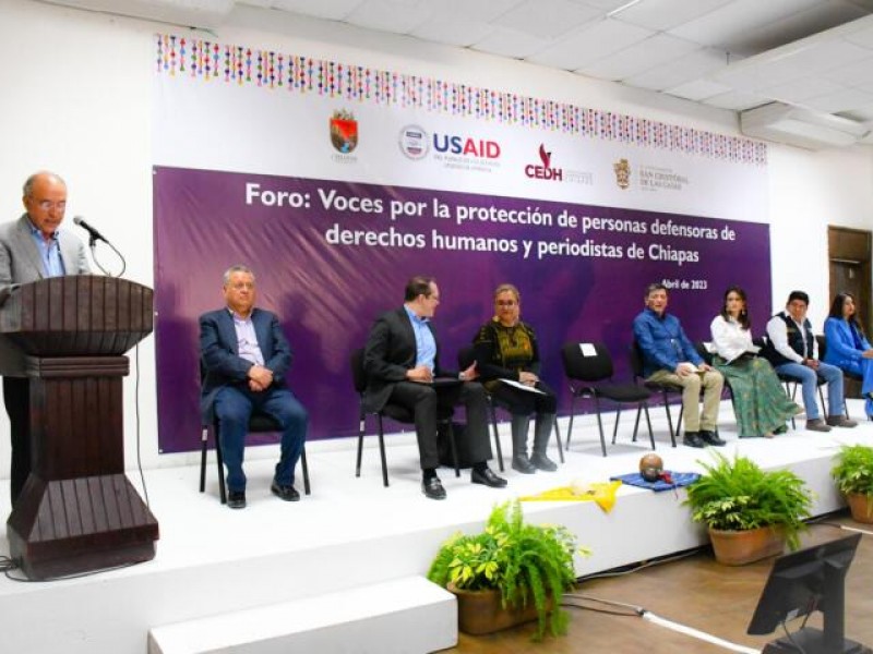 Realizan en SCLC foro que busca proteger labor de periodistas