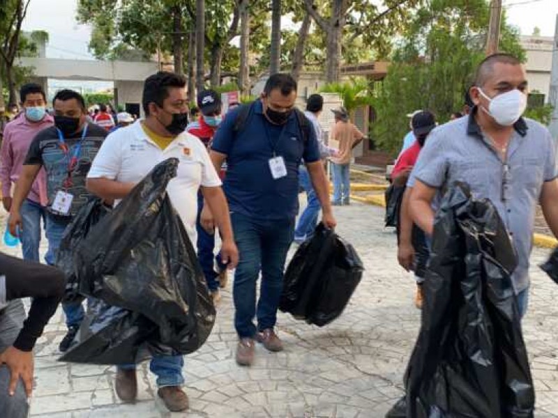 Realizan en TGZ jornada de descacharramiento en panteón municipal