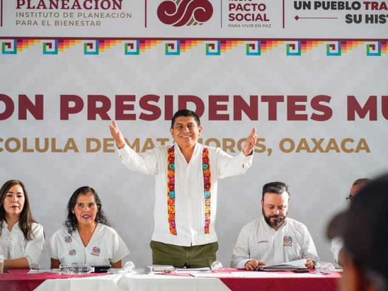 Realizan encuentro de Presidentes municipales de Tlacolula, Oaxaca