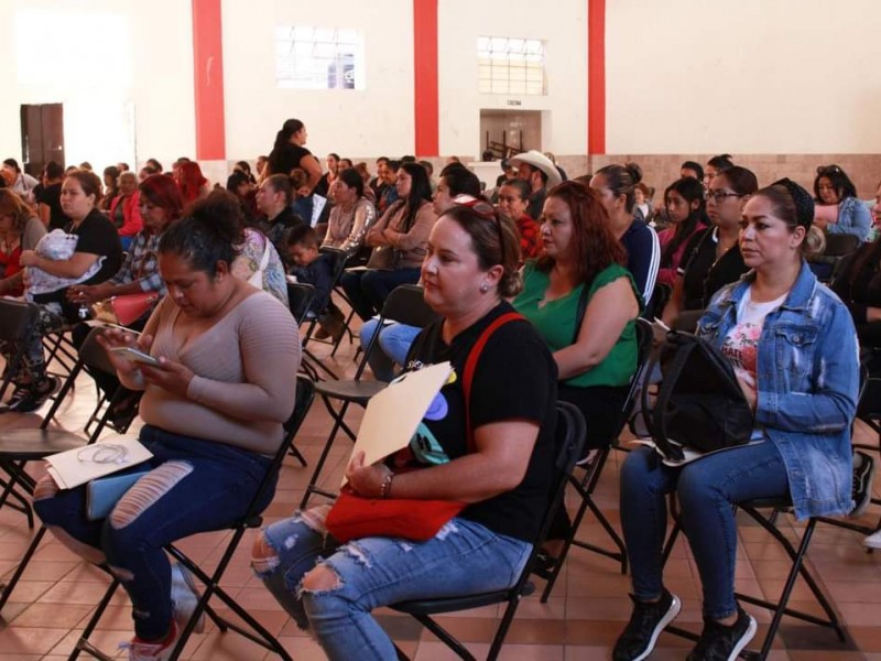 Realizan entrega del programa 