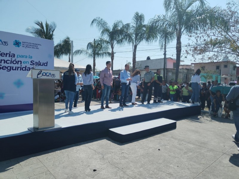 Realizan feria de seguridad y salud en Boca del Rio.