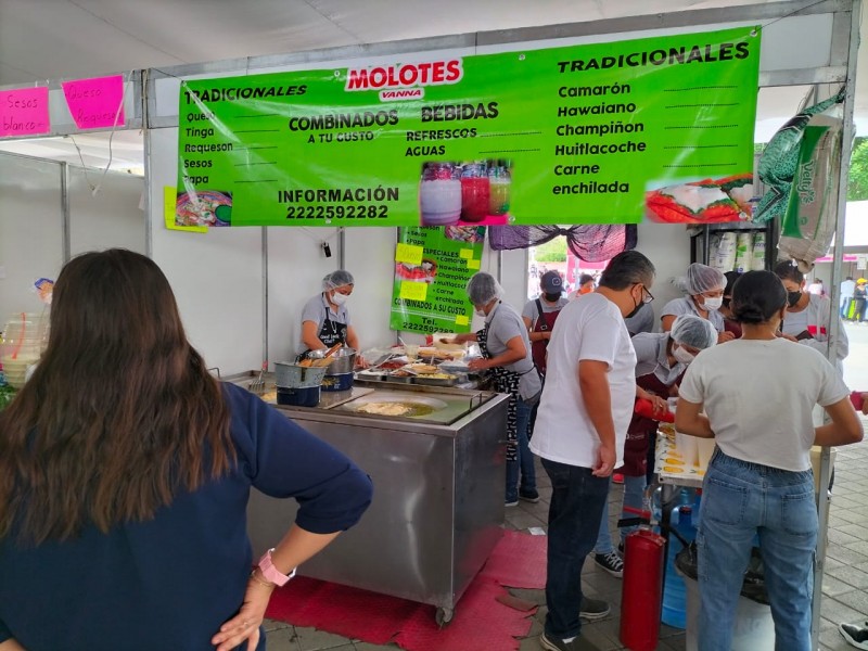 Realizan Feria del Molote en San Pedro Cholula