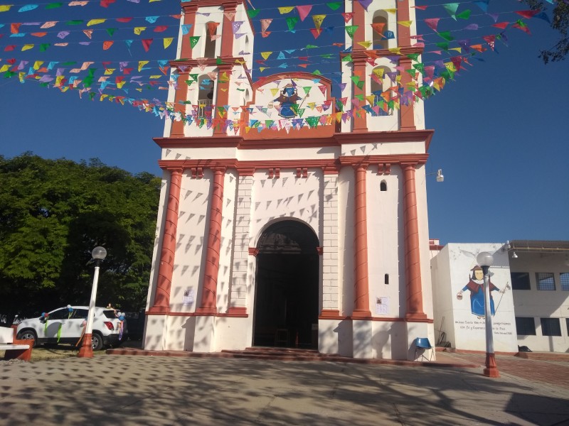 Realizan festividades en iglesia Niño de Atocha