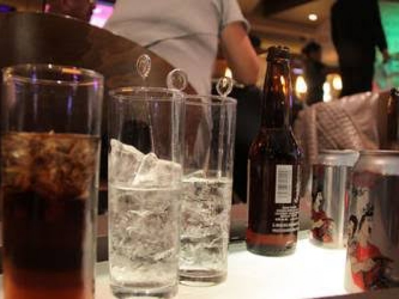 Realizan foro para prevenir consumo excesivo de alcohol