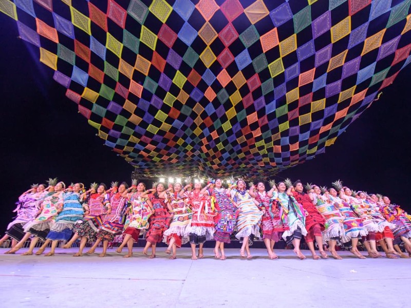 Realizan Guelaguetza del Mar 2025 en la Costa Oaxaqueña
