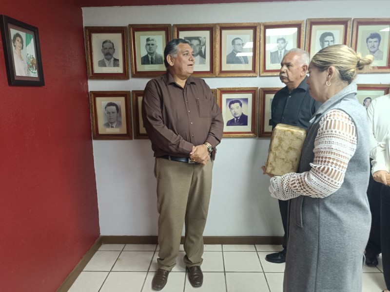 Realizan homenaje póstumo para exalcadesa Victoria Villa Cuevas