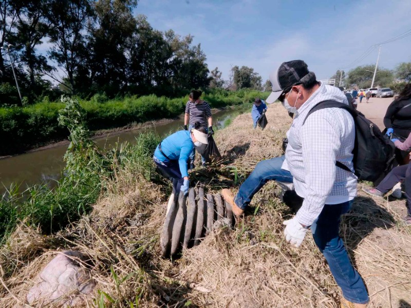 Realizan jornadas de limpieza el bordes del Río Santiago