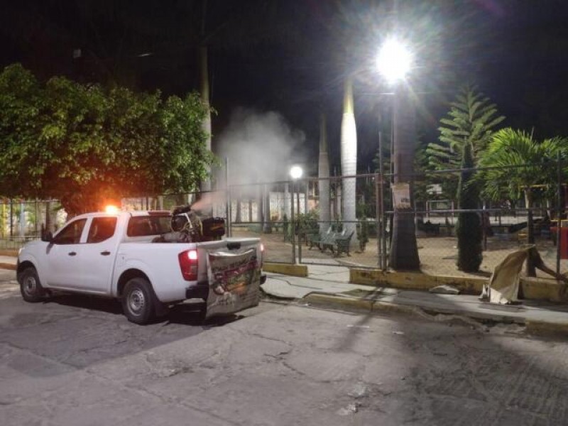 Realizan labores de fumigación en Tuxtla Gutiérrez