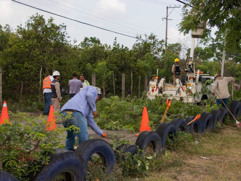 Realizan limpieza de prevención ante posibles inundaciones en Poza Rica