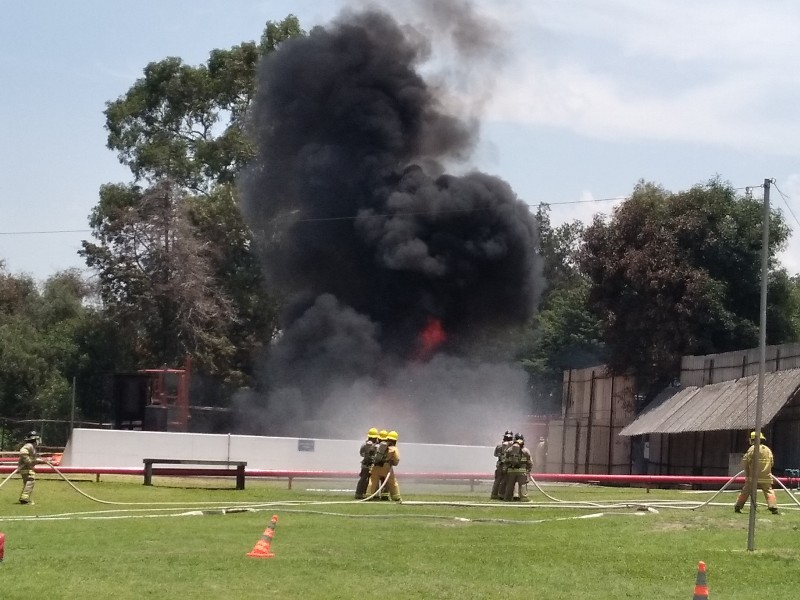 Realizan macro simulacro de emergencia química