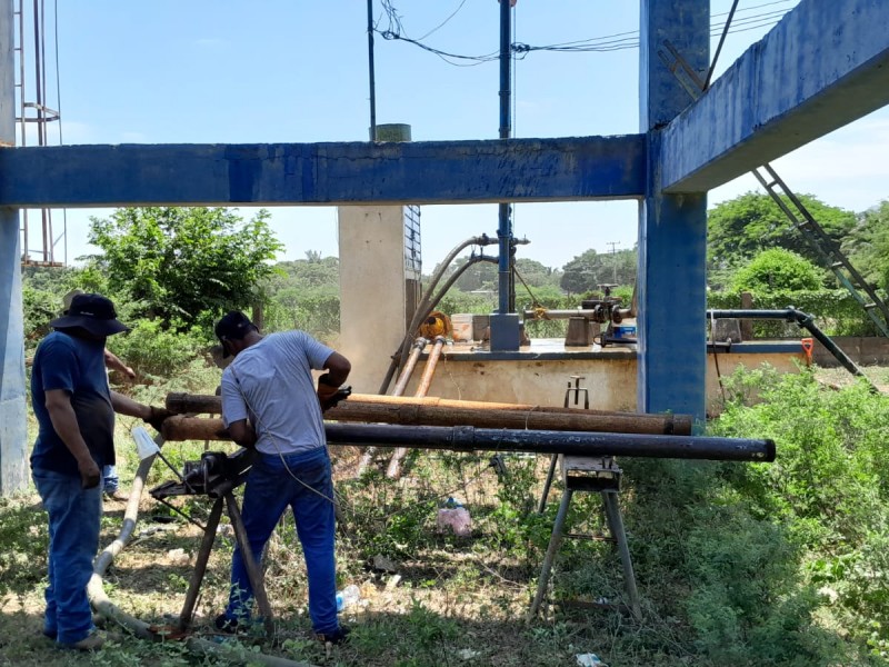 Realizan mantenimiento en pozos de agua en Santo Domingo Ingenio