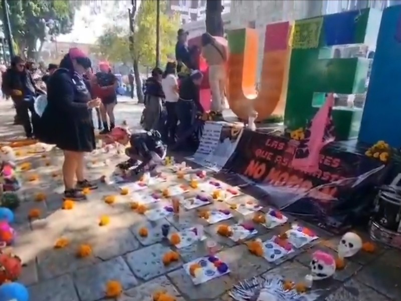 Realizan marcha en homenaje a víctimas de feminicidio