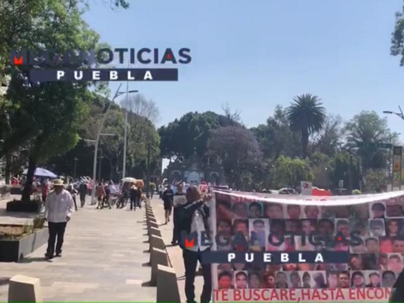 Realizan marcha por la justicia y la paz en Puebla