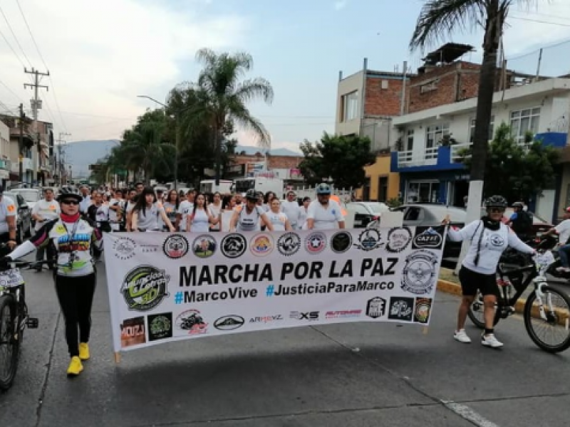 Realizan marcha por la paz en Zamora