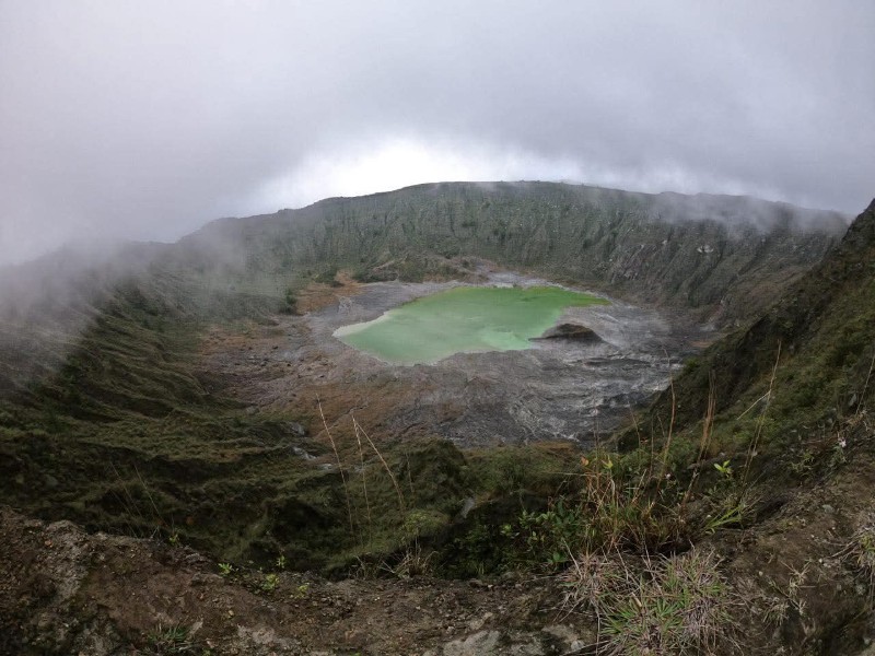 Realizan monitoreo de volcán chichonal por actividad. No hay riesgo: PC