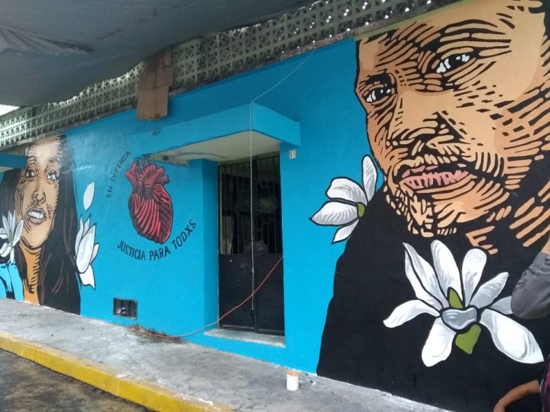 Realizan mural en memoria del fotoperiodista Rubén Espinosa