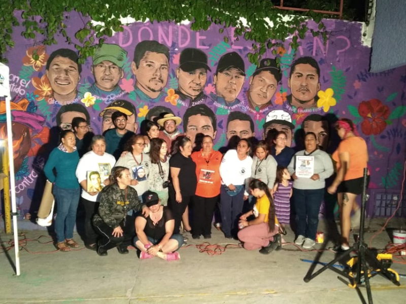 Realizan mural por los desaparecidos