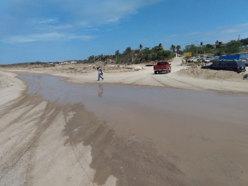 Realizan obras de mejoramiento para evitar derrames de aguas negras