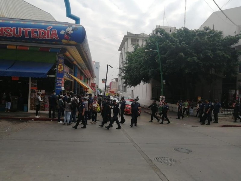 Realizan operativo de desalojo de ambulantes en Tuxtla Gutiérrez