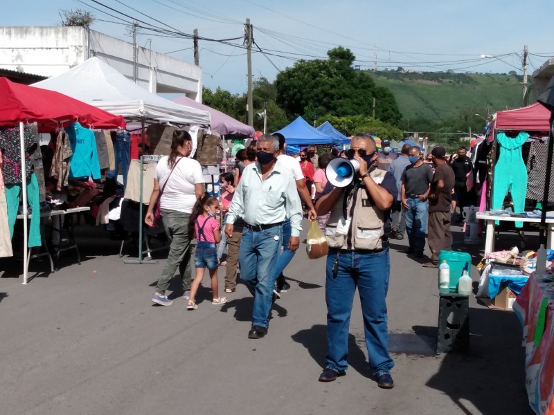 Realizan operativo sanitario en el Tíanguis Amado Nervo