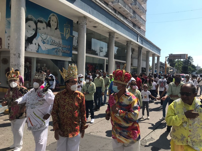 Realizan papaqui para pedir se lleve a cabo el Carnaval