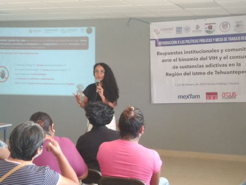 Realizan primer taller de salud mental y adicciones en Oaxaca
