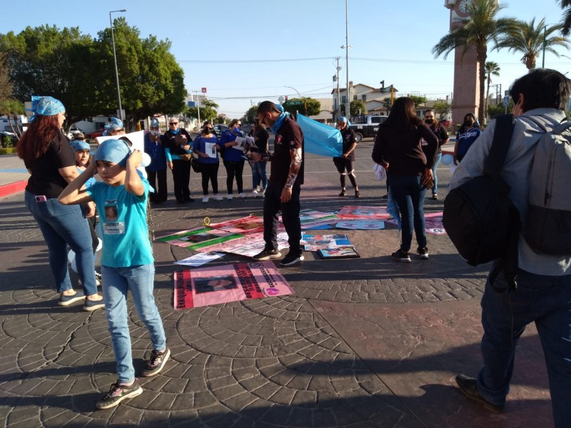 Realizan segunda marcha en honor a hombres desaparecidos de Sonora
