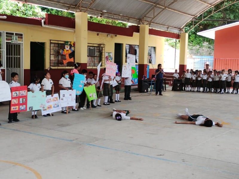 Realizan simulacro de enfrentamiento armado en escuela Papanteca