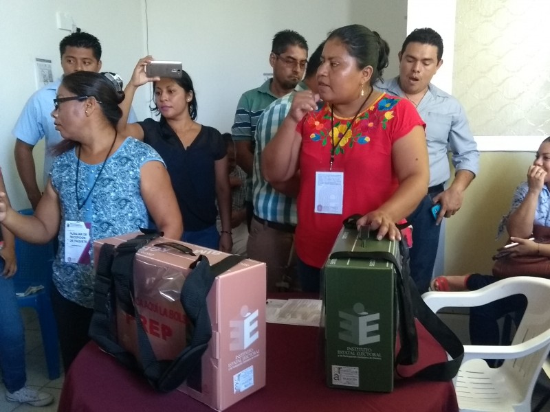 Realizan simulacro de la jornada electoral