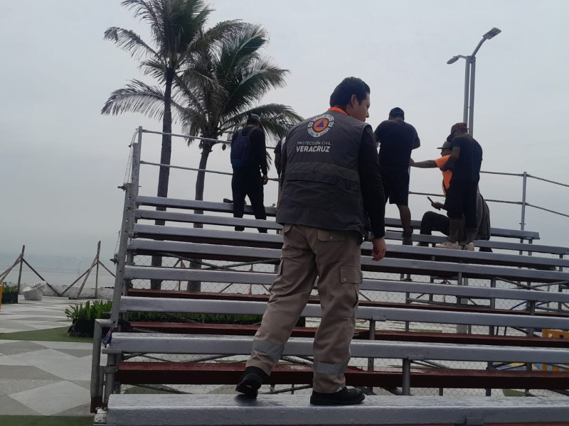 Realizan supervisión a gradas del Carnaval de Veracruz
