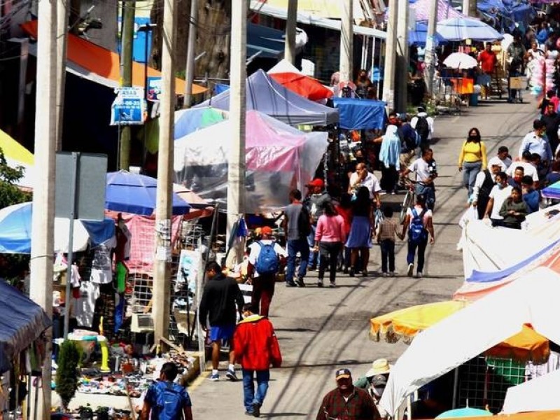 Realizan tianguis en San Miguel sin medidas de higiene