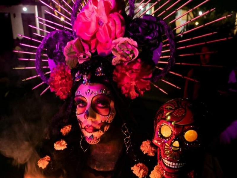 Realizan tradicional Noche de Muertos en Chavinda