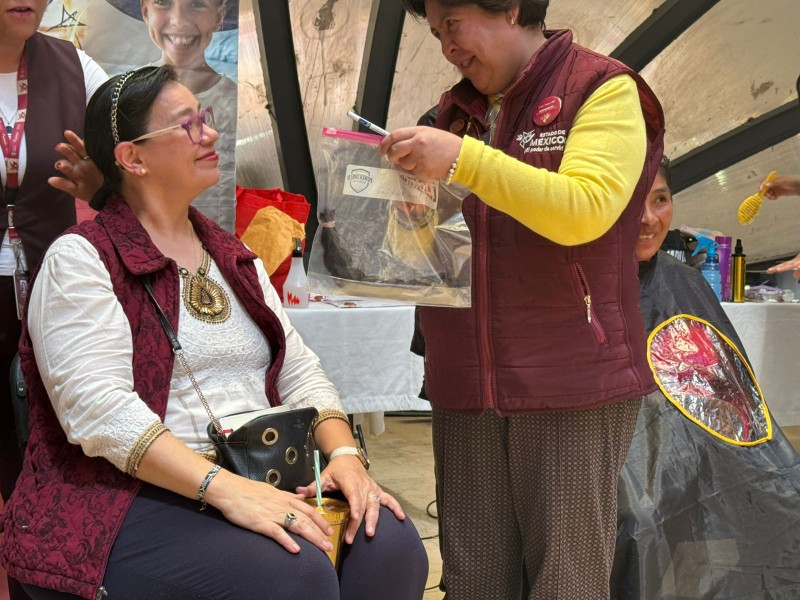 Realizan “Trenzatón” para apoyar a personas con cáncer en Toluca