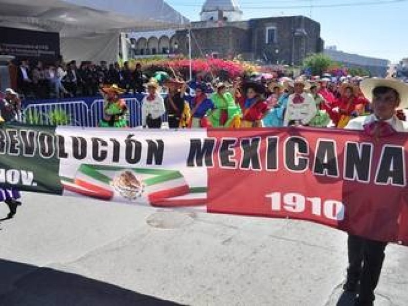 Realizaran desfile el 20 de noviembre en Puebla