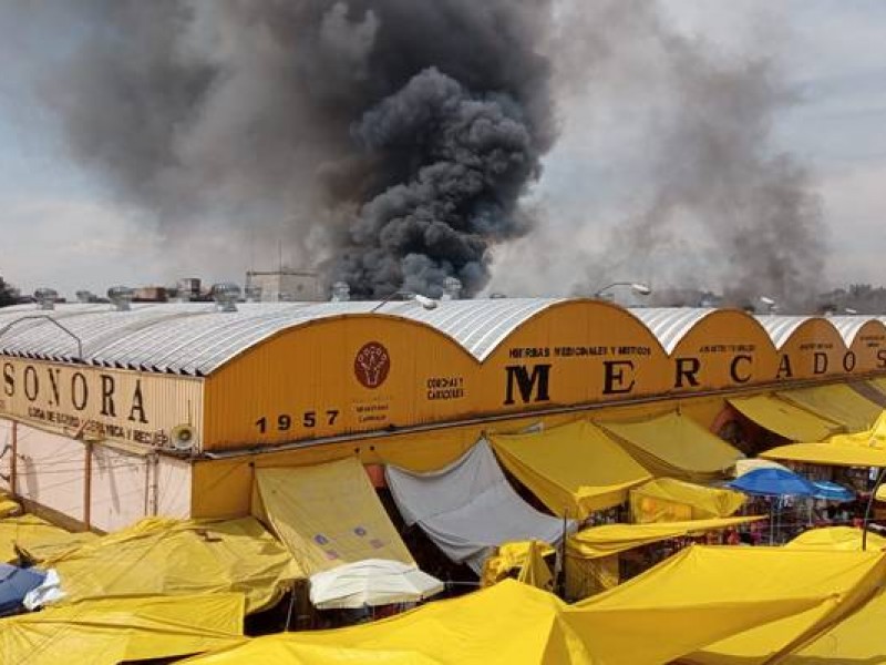 Reanuda actividades Mercado de Sonora tras incendio