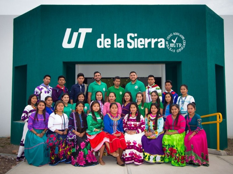 Reanuda clases UT de la Sierra tras contagios de COVID-19