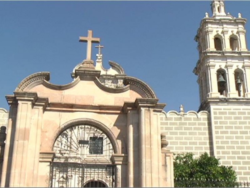 Reanudan rehabilitación de templo en Jerez