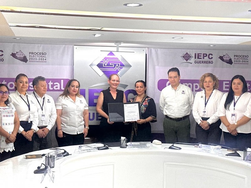 Rebeca Núñez recibe constancia de mayoría como diputada local plurinominal