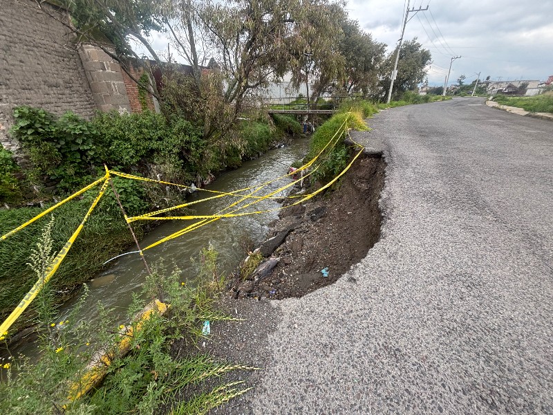 Reblandecimiento del río Verdiguel por lluvias provocó deslave carretero: San Andrés Cuexcontitlán