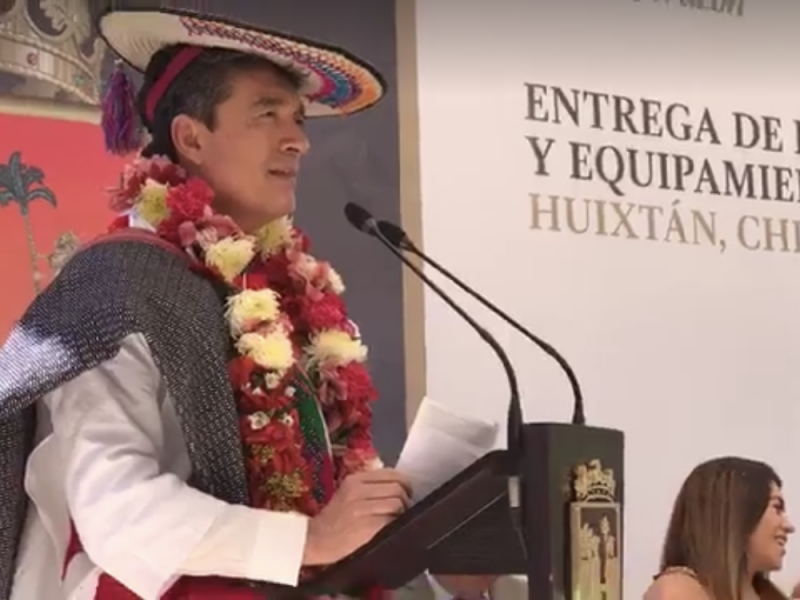 REC inaugura plantel del CECYTE en Huixtán