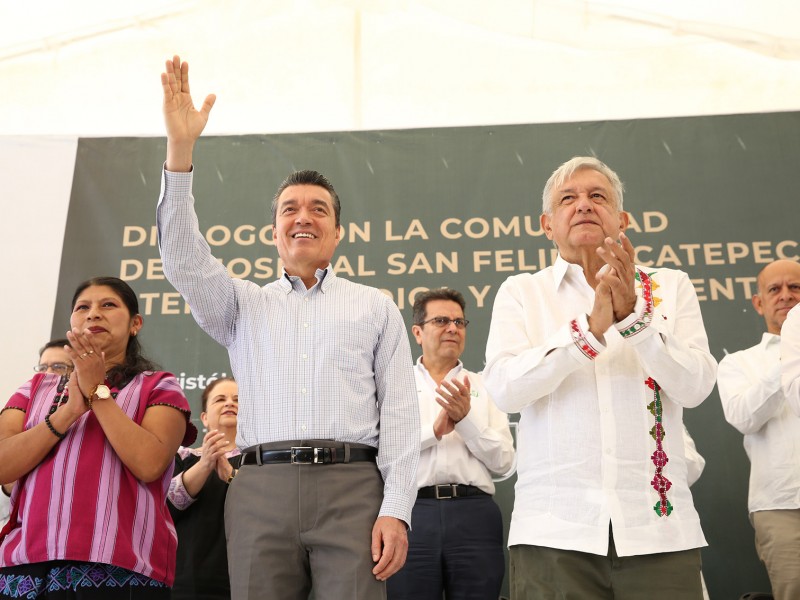 REC reconoce labor de AMLO