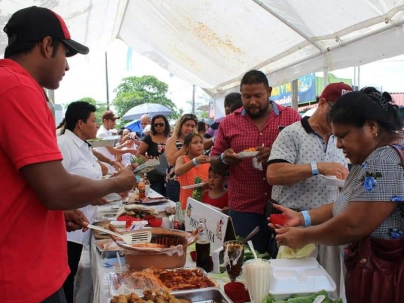 Recaudan fondos para costear Festival del pescador