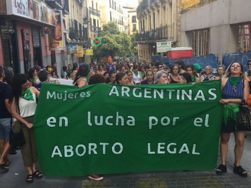 Rechaza Senado legalización de aborto en Argentina